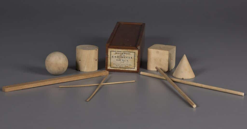 Image of Kindergarten Gift No. 2, about 1900. Early modern designers, including Bauhaus design school Masters, acknowledged being influenced by Fröbel’s “Gifts” learning aids.
Gift of David Ridley of Denver, Colorado and Jennifer Mabardy of Acton, Massachusetts in memory of their parents, Anne and John Ridley of Acton, Massachusetts, in honor of their lifelong love of antique toys and commitment to learning. The Strong National Museum of Play, Rochester, New York.