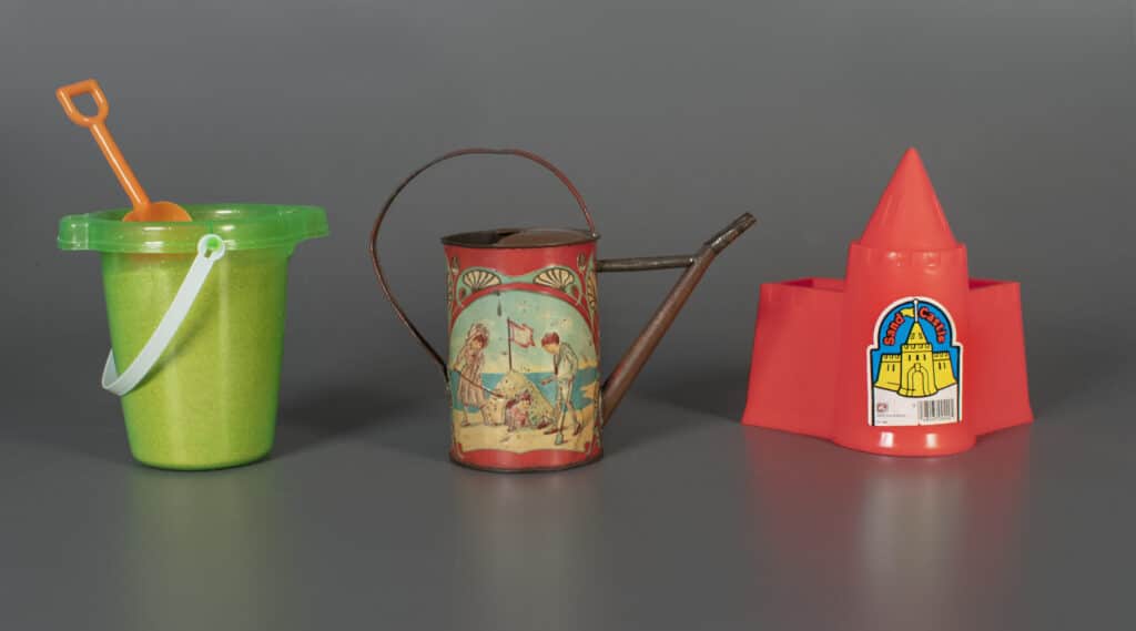 Sand play objects
